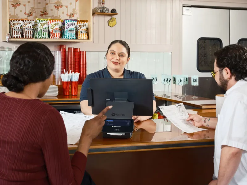 El TPV como aliado del equipo: datos para retener talento y reducir la rotación en hostelería